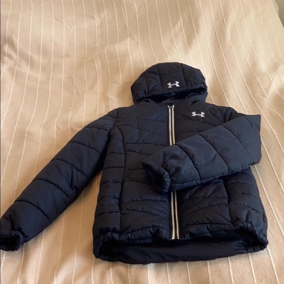 Black youth large under armour jacket